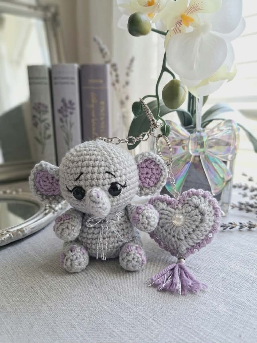 Cute Elephant Keychains